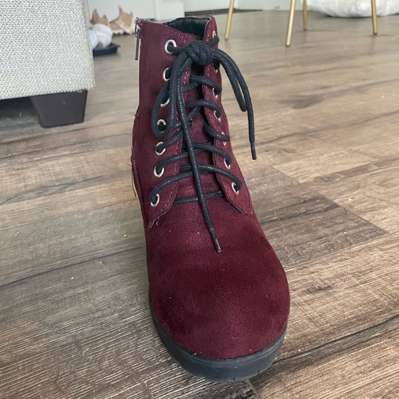 Booties - Picture 3 of 5